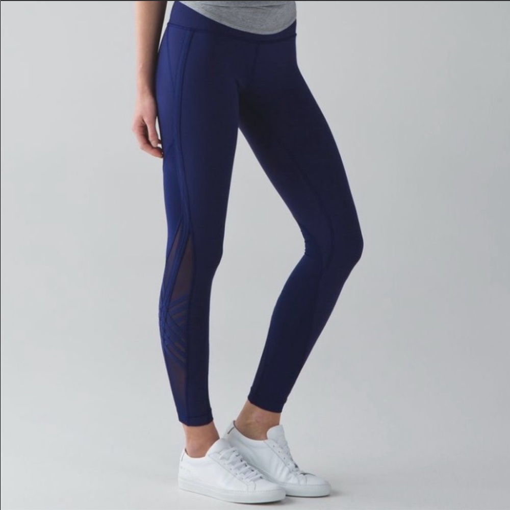 Lululemon navy size 2 leggings